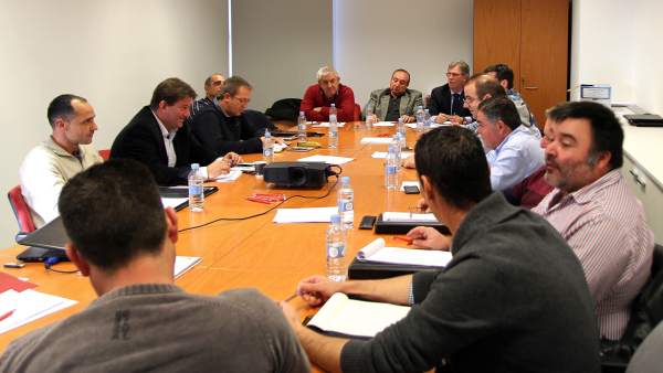 El Consejo Rector de Arento ratifica un plan de capitalización. El Consejo Rector de Arento ratifica un plan de capitalización.