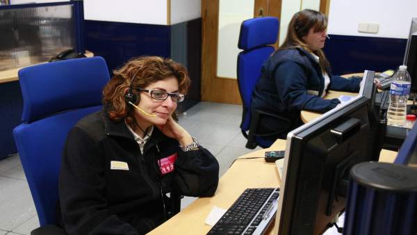 Oficina, Gente Trabajando, 112, Tecnología, Operadora, Emergencias sanitarias Oficina, Gente Trabajando, 112, Tecnología, Operadora, Emergencias sanitarias