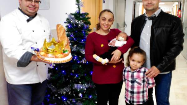 Roscón de Reyes para la familia del primer leridano del año Roscón de Reyes para la familia del primer leridano del año