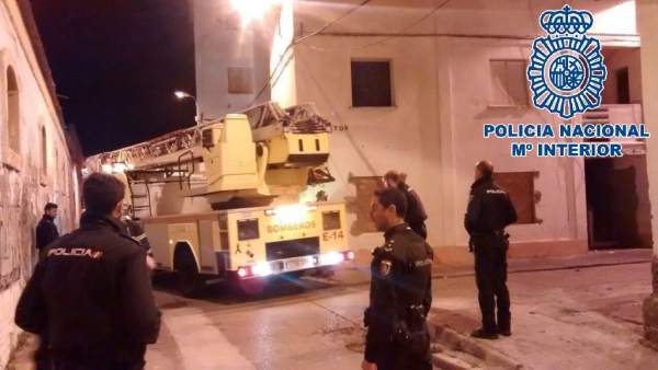 Rescate de menores abandonados en El Puerto Rescate de menores abandonados en El Puerto