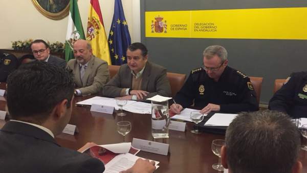 Reunión de coordinación de seguridad para el derbi Sevilla-Betis Reunión de coordinación de seguridad para el derbi Sevilla-Betis