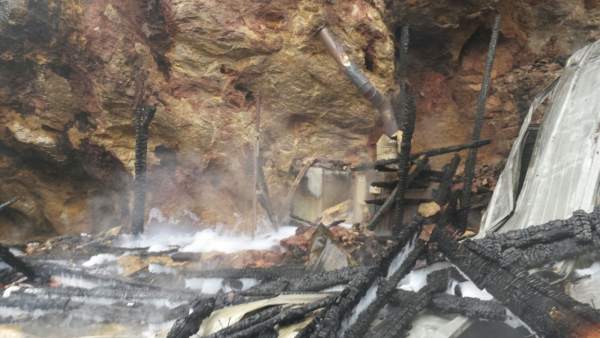 Recinto de jirafas incendiado en Cabárceno Recinto de jirafas incendiado en Cabárceno