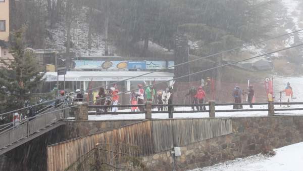 Sierra Nevada recibe nuevas nevadas este martes Sierra Nevada recibe nuevas nevadas este martes