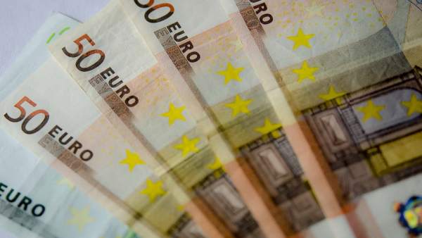 Monedas, moneda, billete. Billetes, euro , euros, capital, efectivo, metálico Monedas, moneda, billete. Billetes, euro , euros, capital, efectivo, metálico