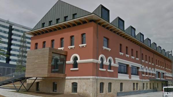 Edificio de la Finba, en el HUCA Edificio de la Finba, en el HUCA