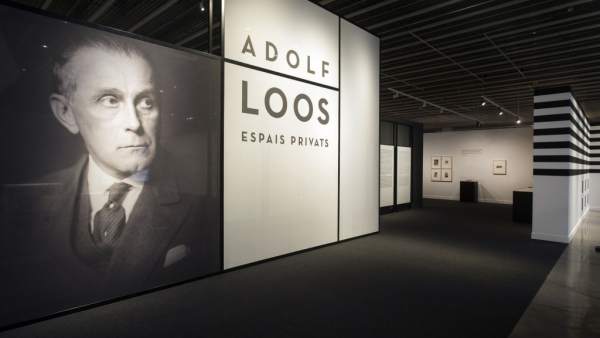 Entrada de la exposición 'Adolf Loos. Espacios Privados' Entrada de la exposición 'Adolf Loos. Espacios Privados'
