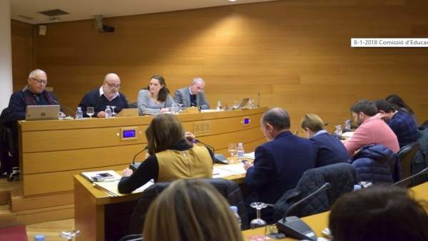 Comisión Educación y Cultura Corts Valencianes Comisión Educación y Cultura Corts Valencianes