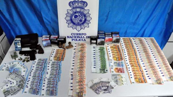 Nota De Prensa: 'La Policía Nacional Desarticula Una Organización Criminal Que E Nota De Prensa: 'La Policía Nacional Desarticula Una Organización Criminal Que E
