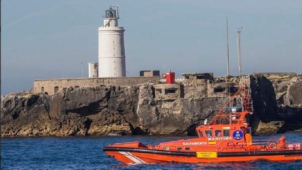 Una embarcación de Salvamento Marítimo este sábado Una embarcación de Salvamento Marítimo este sábado
