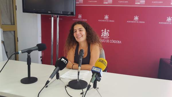 La viceportavoz de Ganemos Córdoba en el Ayuntamiento, Vicky López La viceportavoz de Ganemos Córdoba en el Ayuntamiento, Vicky López