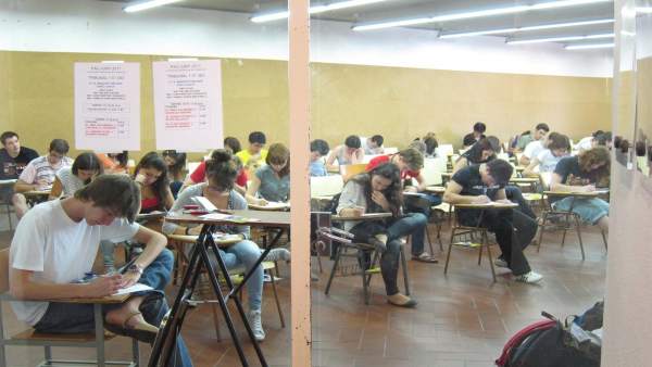 Estudiantes Estudiantes