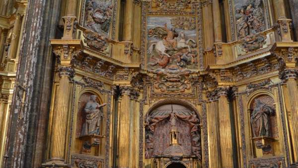 Presbiterio de la Iglesia de Santiago Apóstol de Cigales. Presbiterio de la Iglesia de Santiago Apóstol de Cigales.