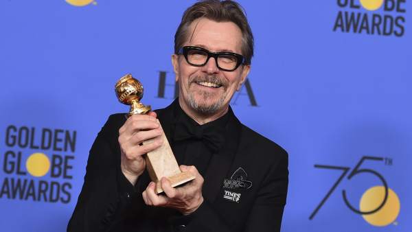 Gary Oldman Gary Oldman