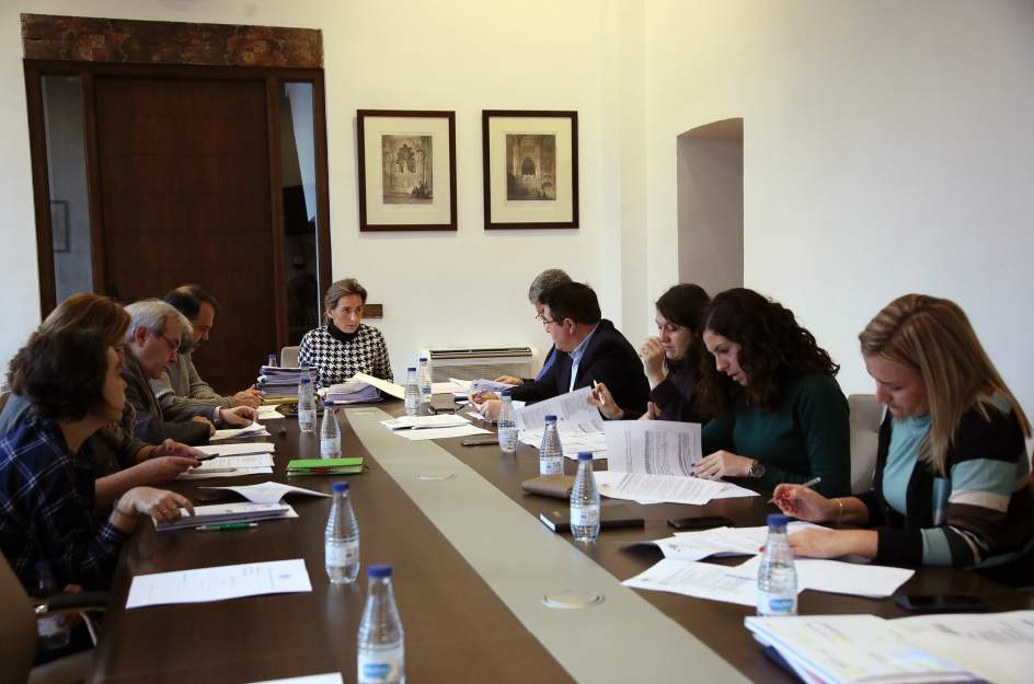 el ayuntamiento de laredo aprueba los presupuestos m 193 s inversores de su historia el ayuntamiento de toledo aprueba el calendario tributario de 2018 y un presupuesto de 90 850 el ayuntamiento de laredo aprueba los presupuestos m 193 s inversores de su historia el ayuntamiento de toledo aprueba el calendario tributario de 2018 y un presupuesto de 90 850