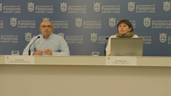 Joxe Abaurrea y María Bezunartea Joxe Abaurrea y María Bezunartea