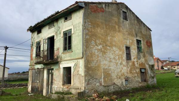 Edificio en ruina en Santander Edificio en ruina en Santander