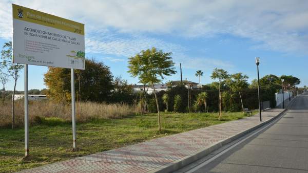 Más obras en el entorno del nuevo parque Olivar del Zaudín. Más obras en el entorno del nuevo parque Olivar del Zaudín.