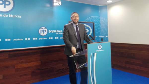 El portavoz del Partido Popular de la Región de Murcia, Víctor Martínez El portavoz del Partido Popular de la Región de Murcia, Víctor Martínez