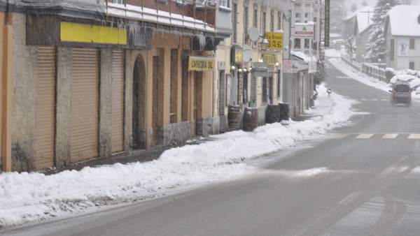Carretera con nieve Carretera con nieve