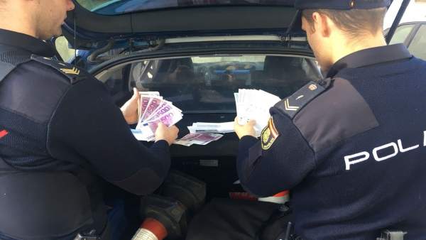 Detenida una mujer por tratar de estafar con la lotería Detenida una mujer por tratar de estafar con la lotería