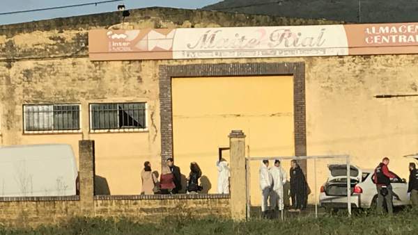 Registran la nave donde apareció el cuerpo de Diana Quer en Rianxo Registran la nave donde apareció el cuerpo de Diana Quer en Rianxo