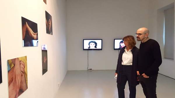 López-Briones, visitó hoy la exposición 'Des-educación utópica' López-Briones, visitó hoy la exposición 'Des-educación utópica'