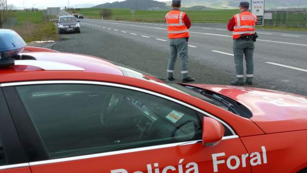 Control de la Policía Foral Control de la Policía Foral