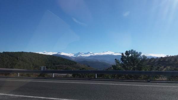Sierra Nevada desde la A92 Sierra Nevada desde la A92