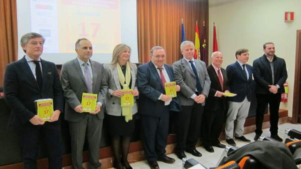 Presentación del Barómetro de la Empresa Familiar de la Región en la UMU Presentación del Barómetro de la Empresa Familiar de la Región en la UMU