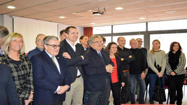 Angel Ros, Oscar Ordeig, Antoni Siurana y otros miembros del PSC de Lleida Angel Ros, Oscar Ordeig, Antoni Siurana y otros miembros del PSC de Lleida