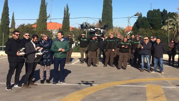 Javier Celdrán asiste pruebas de drones para emplear en la gestión forestal Javier Celdrán asiste pruebas de drones para emplear en la gestión forestal