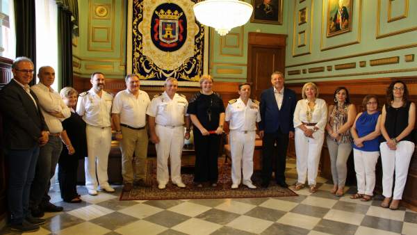 Presentación de la llegada del portaaeronaves Juan Carlos I Presentación de la llegada del portaaeronaves Juan Carlos I