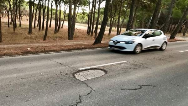 Viales de los Pinares de Venecia junto al Parque de Atracciones. Viales de los Pinares de Venecia junto al Parque de Atracciones.