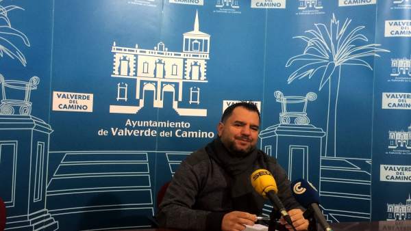 El portavoz del PP en Ayuntamiento de Valverde del Camino, José Domingo Doblado El portavoz del PP en Ayuntamiento de Valverde del Camino, José Domingo Doblado