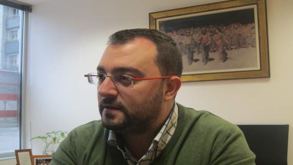 Adrián Barbón Adrián Barbón