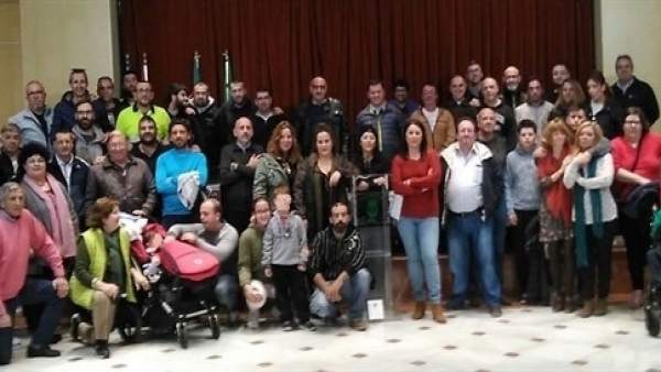 Los trabajadores y familiares en el día de NocheVieja Los trabajadores y familiares en el día de NocheVieja