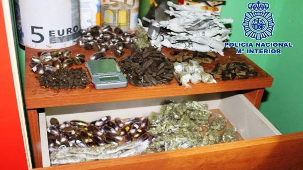 Droga incautada en un domicilio en Cádiz Droga incautada en un domicilio en Cádiz