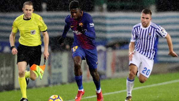 Dembélé ante la Real Sociedad. Dembélé ante la Real Sociedad.