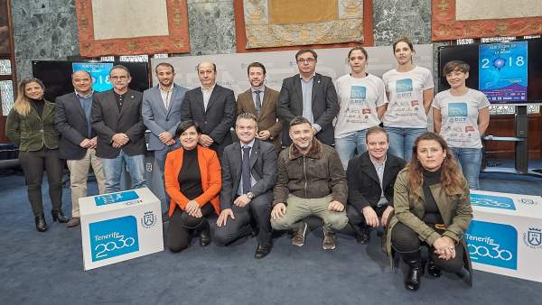 Nota De Prensa Y Fotografías: Voleibol Copa De La Reina 2018 Nota De Prensa Y Fotografías: Voleibol Copa De La Reina 2018