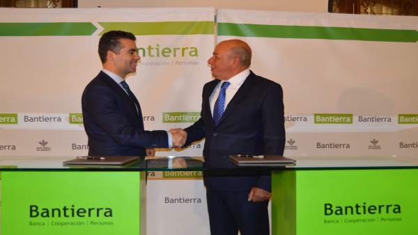 Fundación Caja Rural de Aragón y Fundación Piquer fomentarán la ciberseguridad. Fundación Caja Rural de Aragón y Fundación Piquer fomentarán la ciberseguridad.