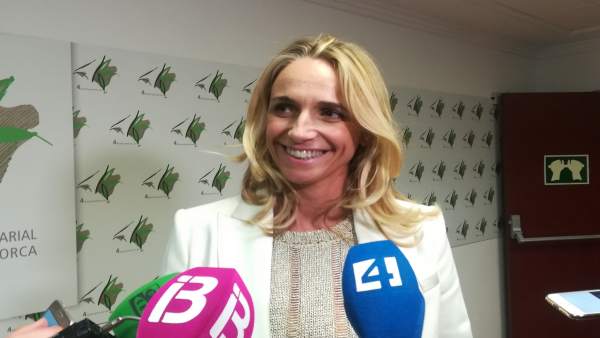 La Presidenta De La Fehm, María Frontera La Presidenta De La Fehm, María Frontera