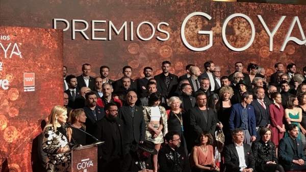 Cifuentes en el encuentro de nominados a la 32 edición de los Premios Goya