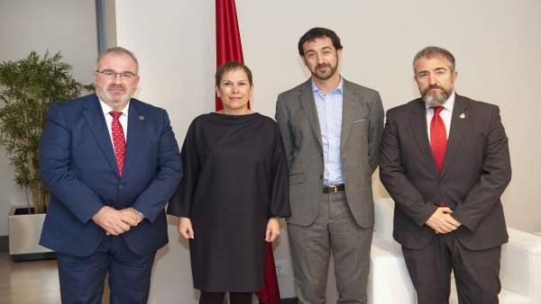 Sánchez, Presidenta Barkos, Baraibar y Folguera. Sánchez, Presidenta Barkos, Baraibar y Folguera.