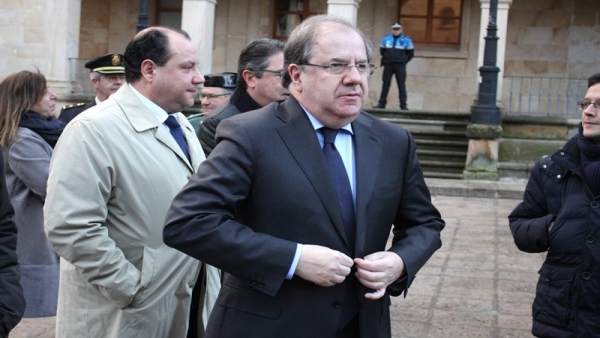 Herrera en su llegada al Palacio de la Audiencia Herrera en su llegada al Palacio de la Audiencia