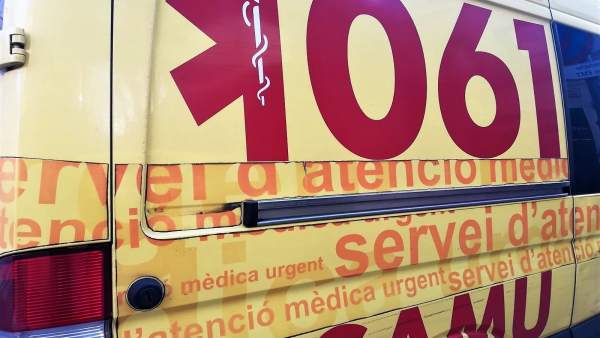 Imagen de recurso de una ambulancia del SAMU 061 Imagen de recurso de una ambulancia del SAMU 061