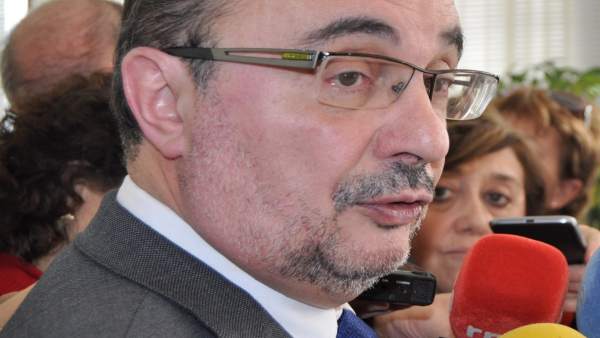 Javier Lambán es el presidente del Gobierno de Aragón. Javier Lambán es el presidente del Gobierno de Aragón.