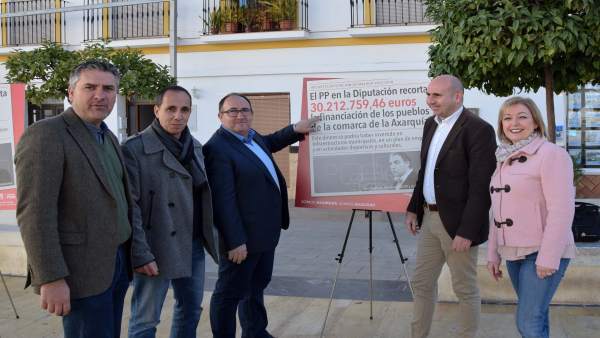 Conejo en torrox gregorio campos mancomunidad axarquía recorte cortés Conejo en torrox gregorio campos mancomunidad axarquía recorte cortés
