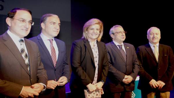 Báñez junto a Bendodo, González de Lara y Narváez. Plan Primera Oportunidad Báñez junto a Bendodo, González de Lara y Narváez. Plan Primera Oportunidad