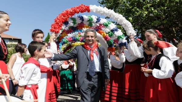 Miguel Ángel Revilla en el Día de Cantabria Miguel Ángel Revilla en el Día de Cantabria