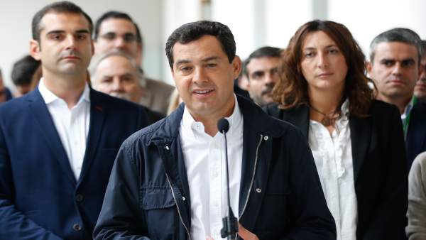 Juanma Moreno, hoy ante los medios Juanma Moreno, hoy ante los medios